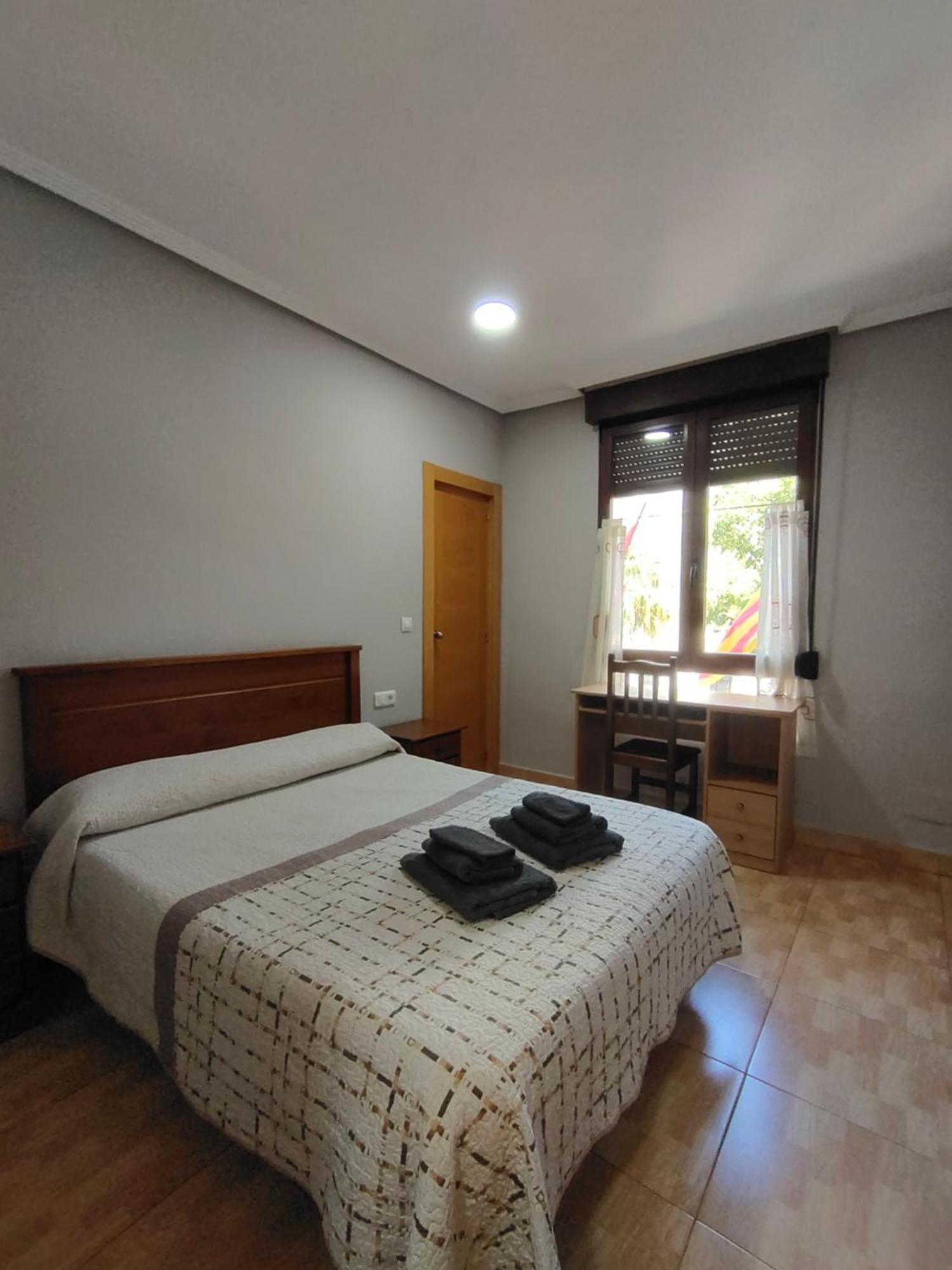 Hostal Abastos Valencia Exterior foto