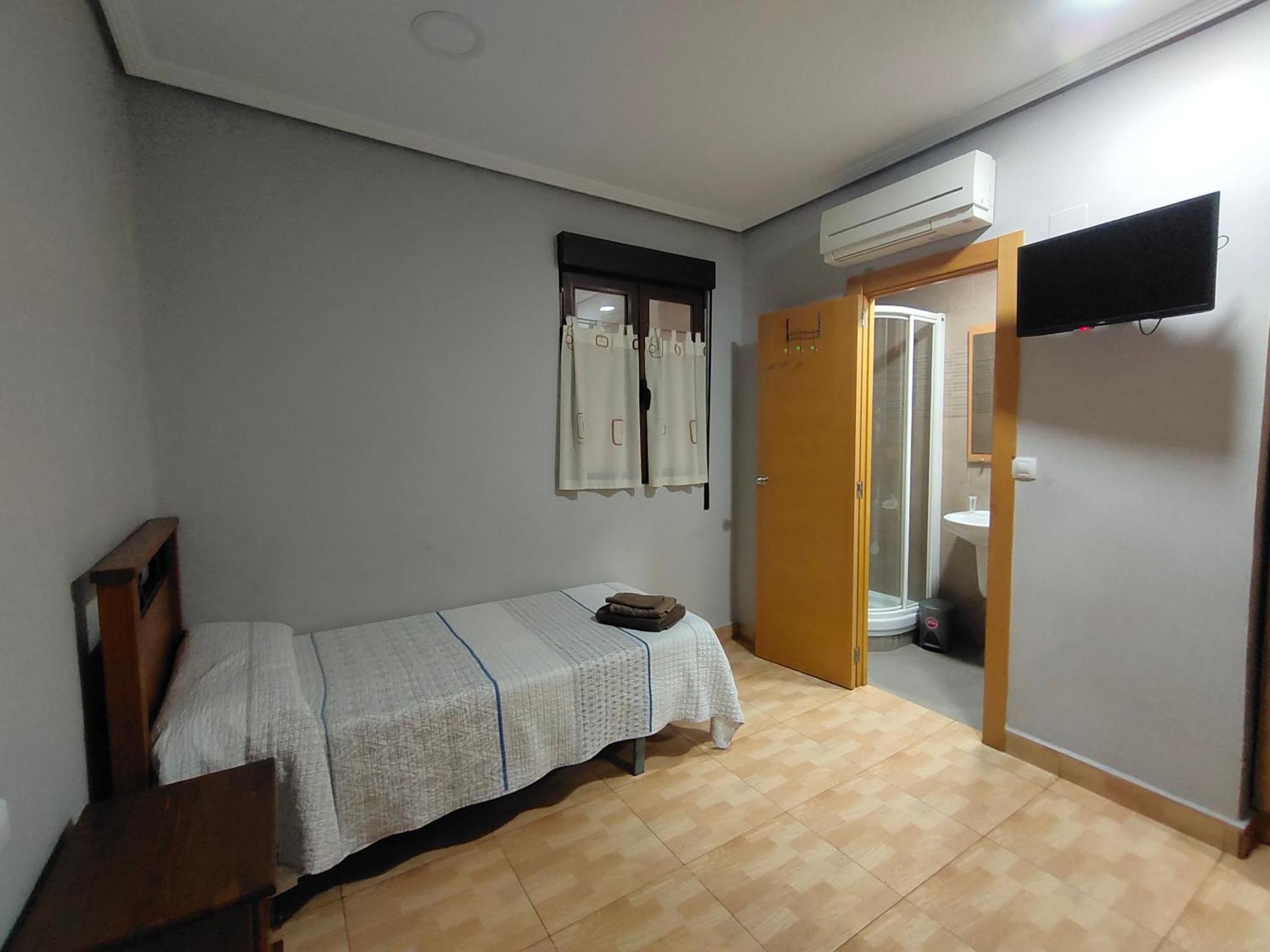Hostal Abastos Valencia Exterior foto